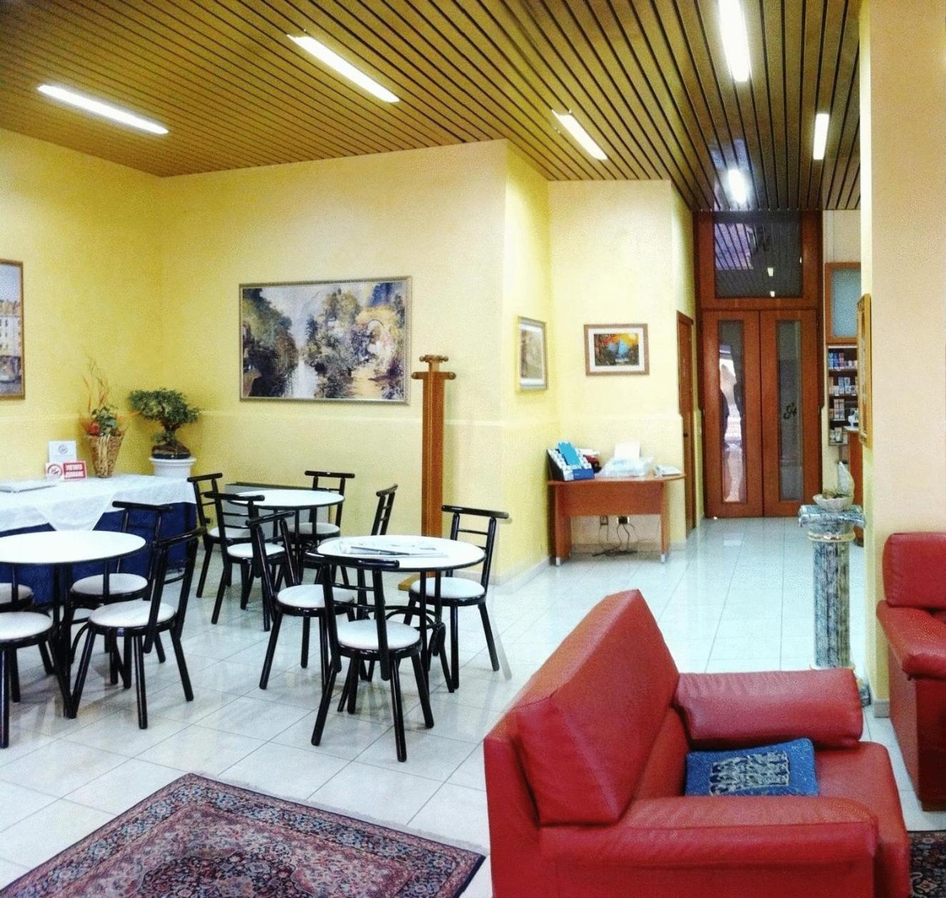 Hotel Ristorante Cordial Comiso Luaran gambar